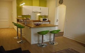 Barla 3 - A Spacious One Bedroom Apartment Near Place Garibaldi